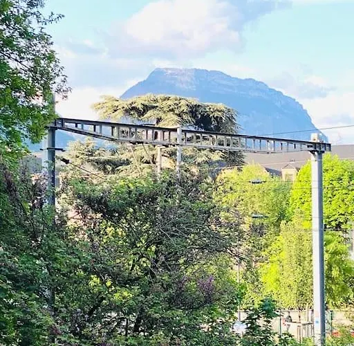 Apartament Le Chic Proche Centre Avec Parking Grenoble